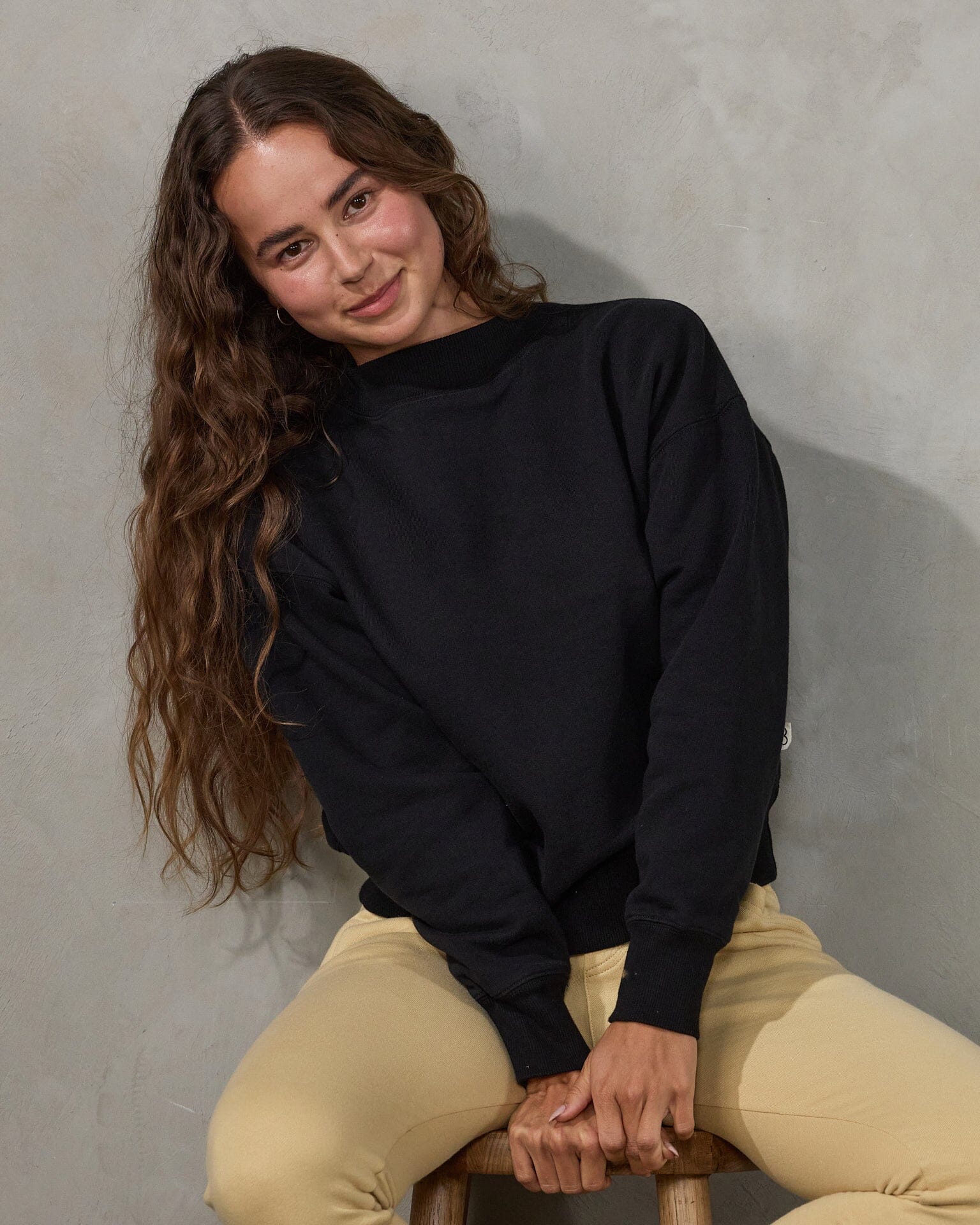 Easy Sweat Brushed Fleece Black Sweater Organic Crew