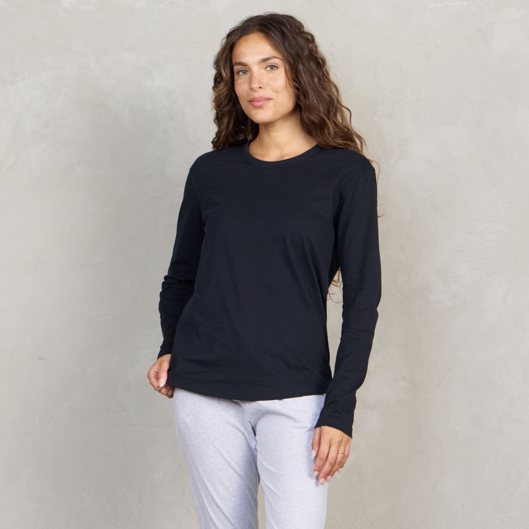 Lily Organic Cotton Long Sleeve Tee Black l/s tee Organic Crew