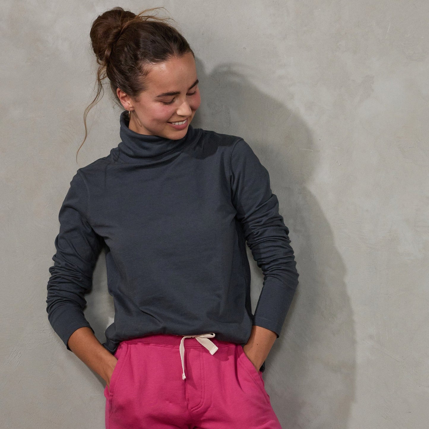 Luna Skivvy Charcoal skivvy Organic Crew