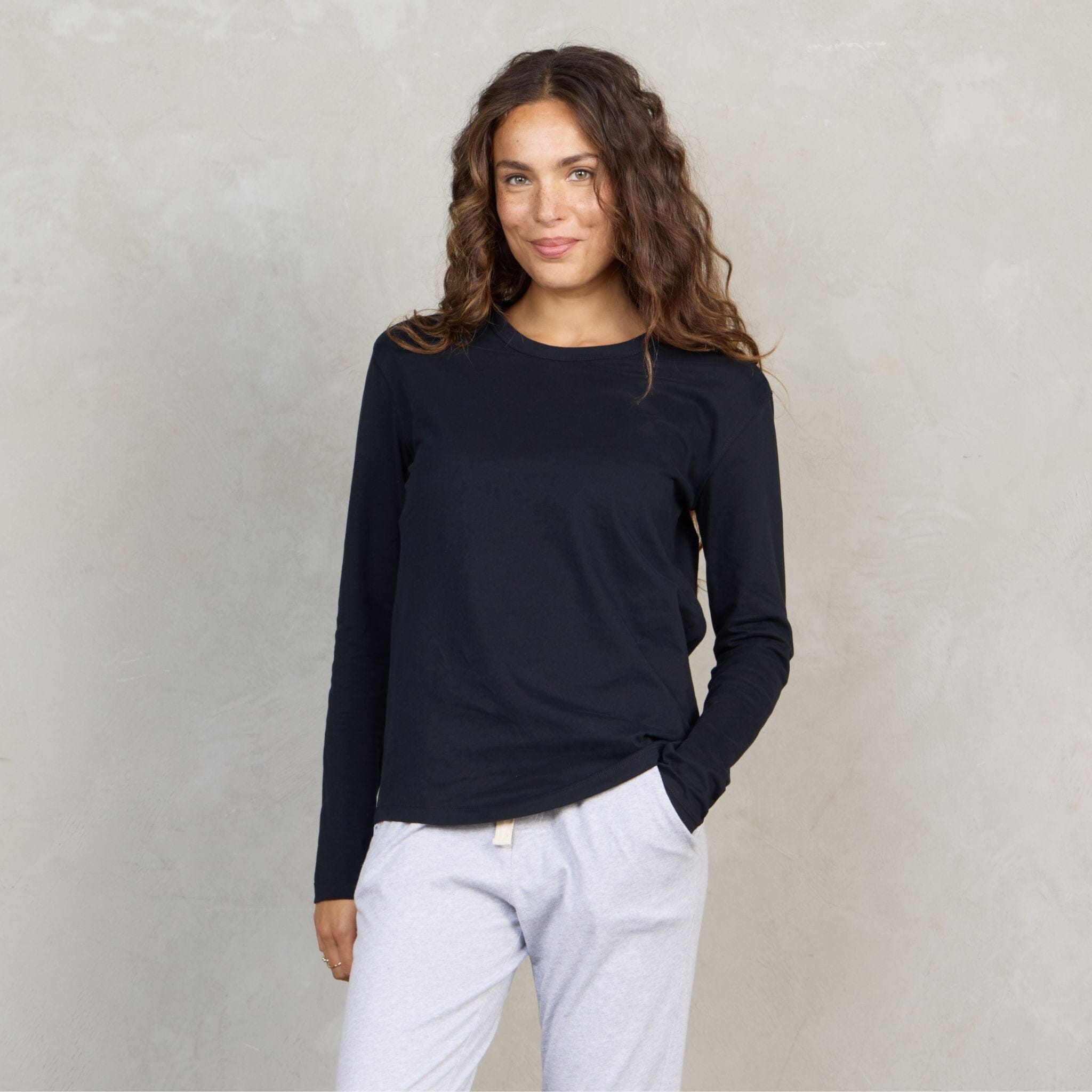 Lily Organic Cotton Long Sleeve Tee Black l/s tee Organic Crew