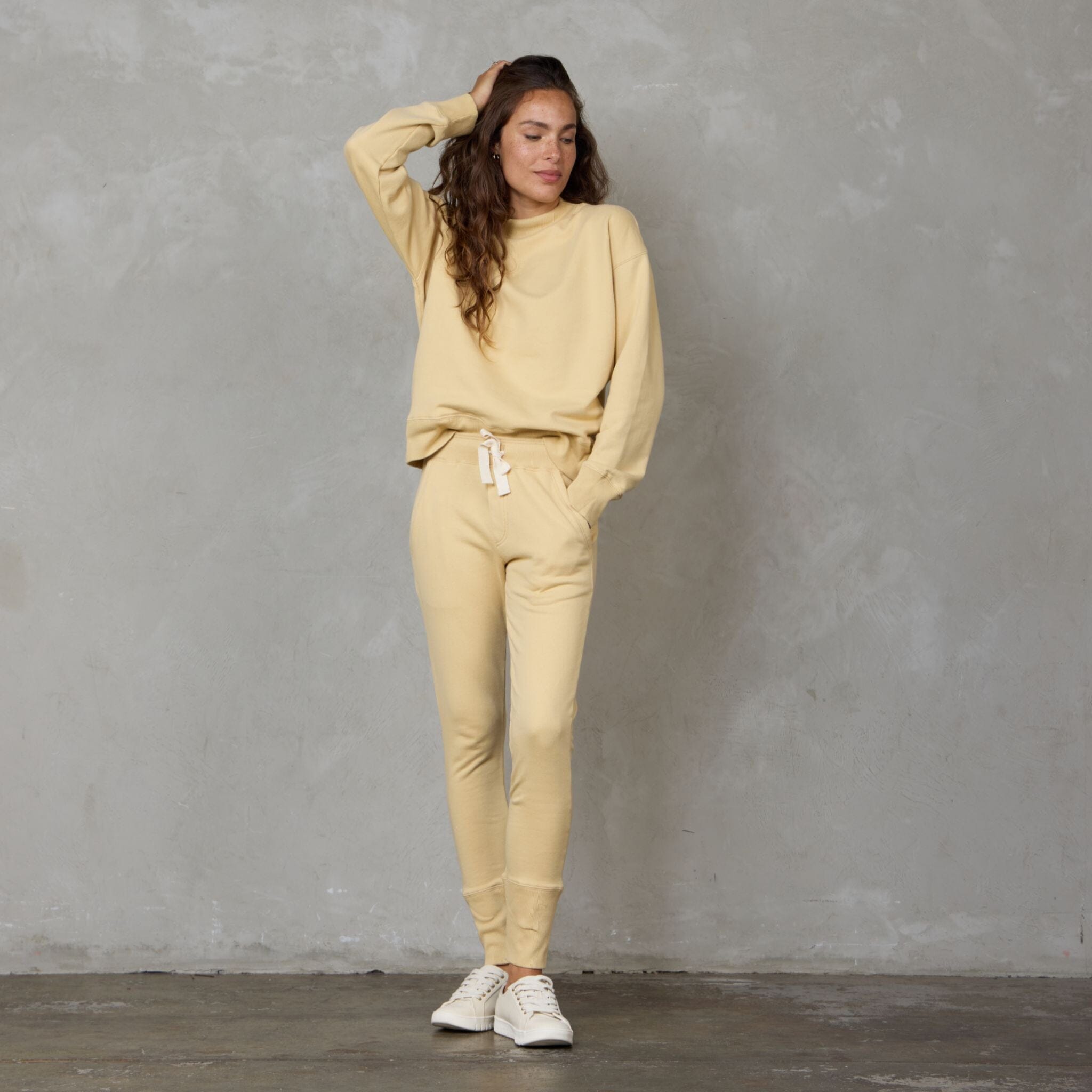 Easy Sweat Butter Sweater Organic Crew