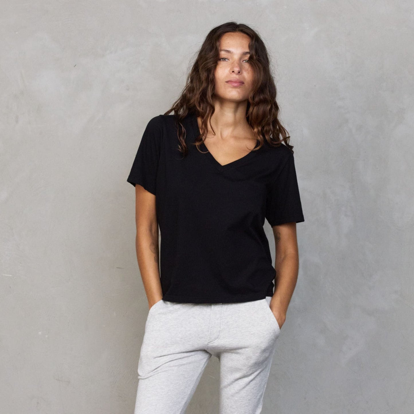 Vie Tee Black Tee Shirt Organic Crew