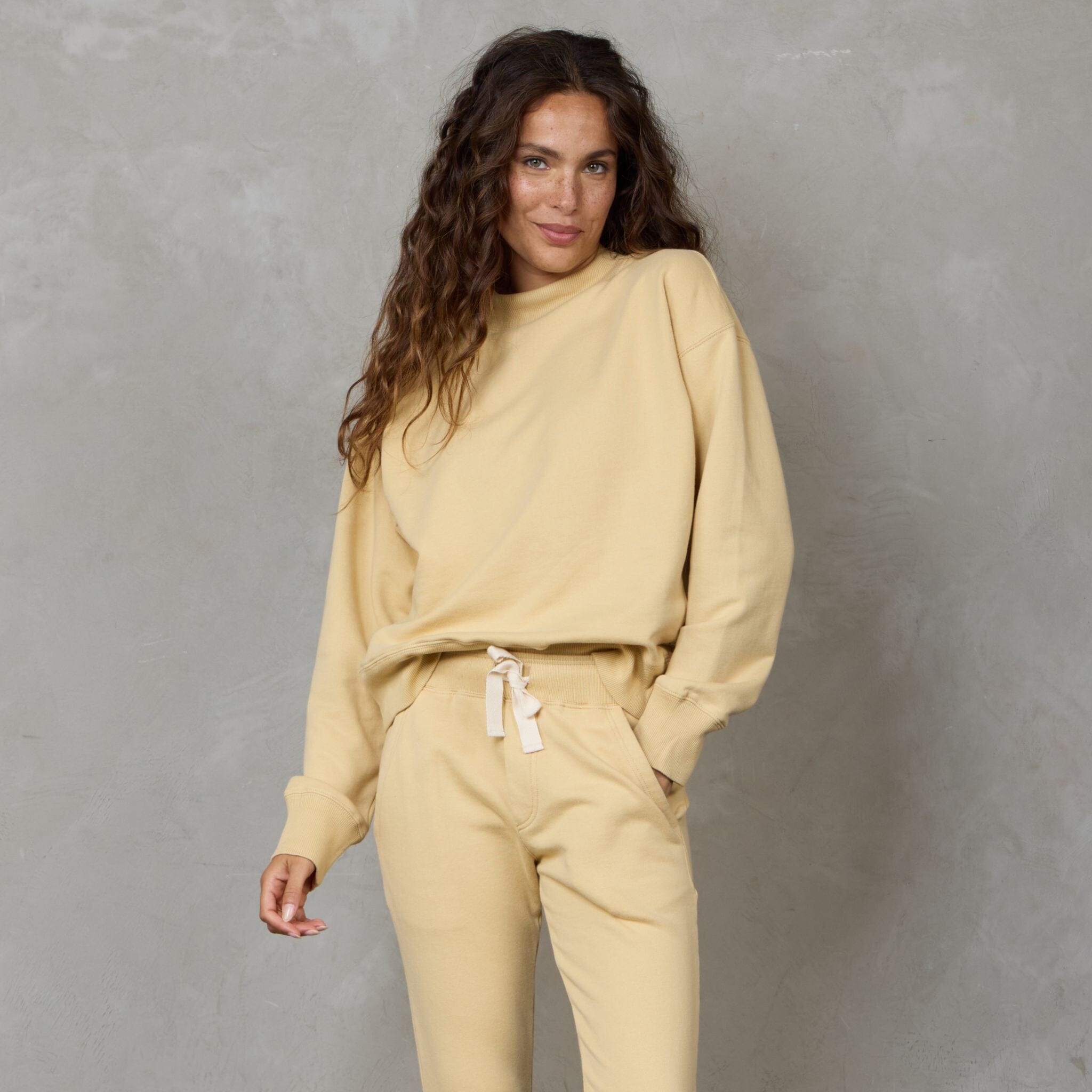 Easy Sweat Butter Sweater Organic Crew