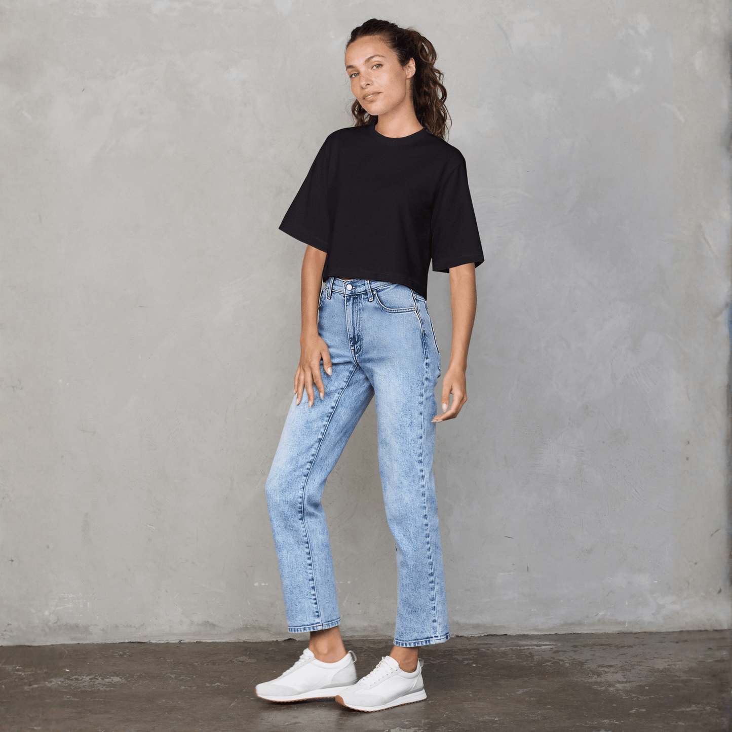 Luna Cropped Tee Black Tee Shirt Organic Crew