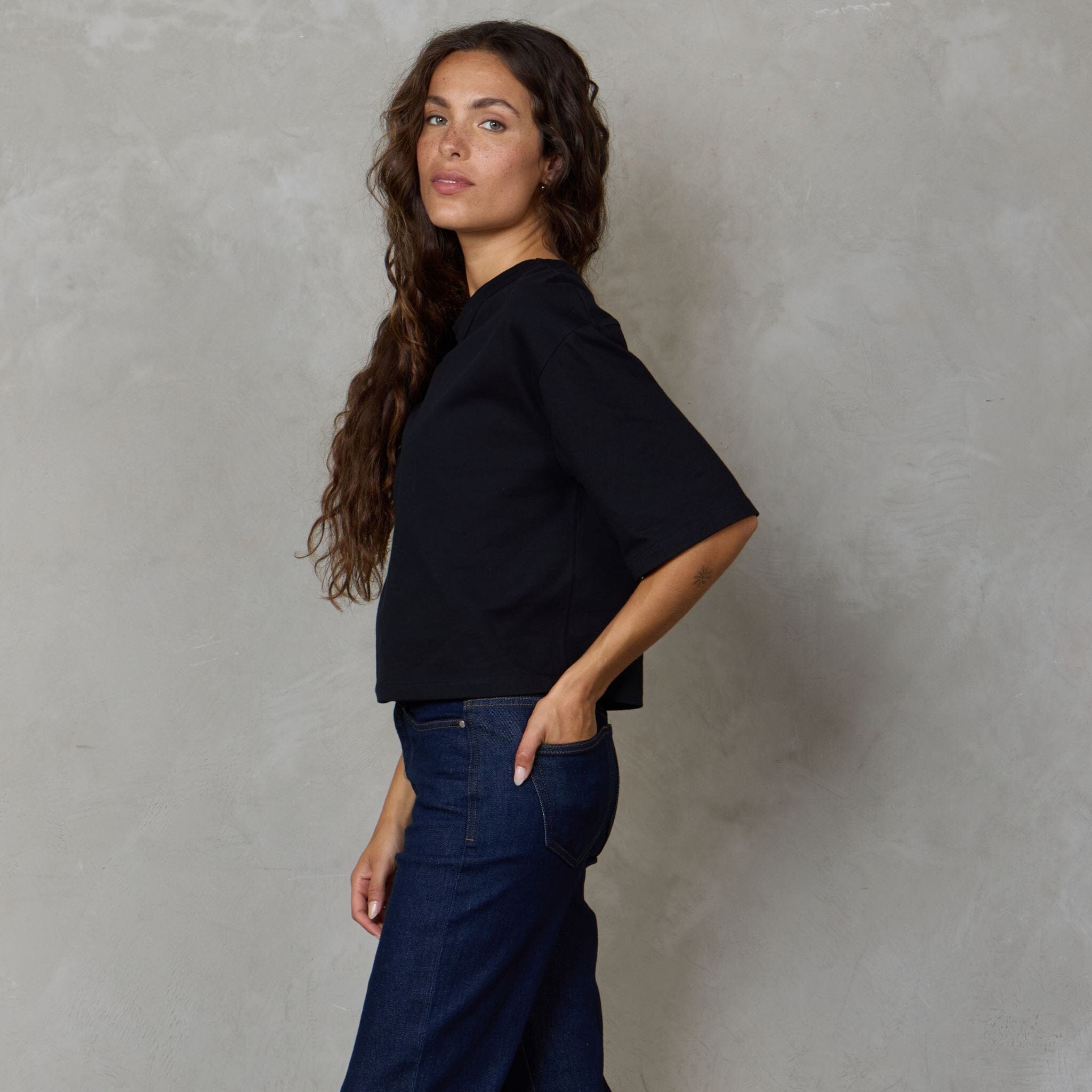 Luna Organic Cotton Cropped Tee Black Tee Shirt Organic Crew