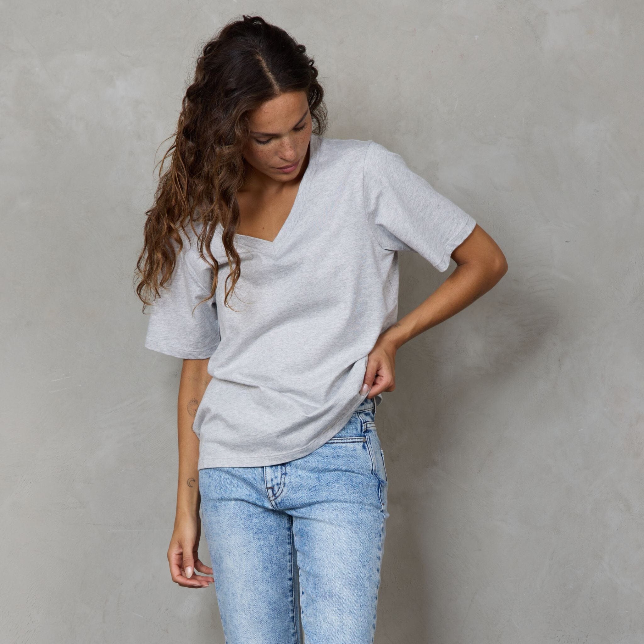 Vie Organic Cotton Tee Grey Tee Shirt Organic Crew