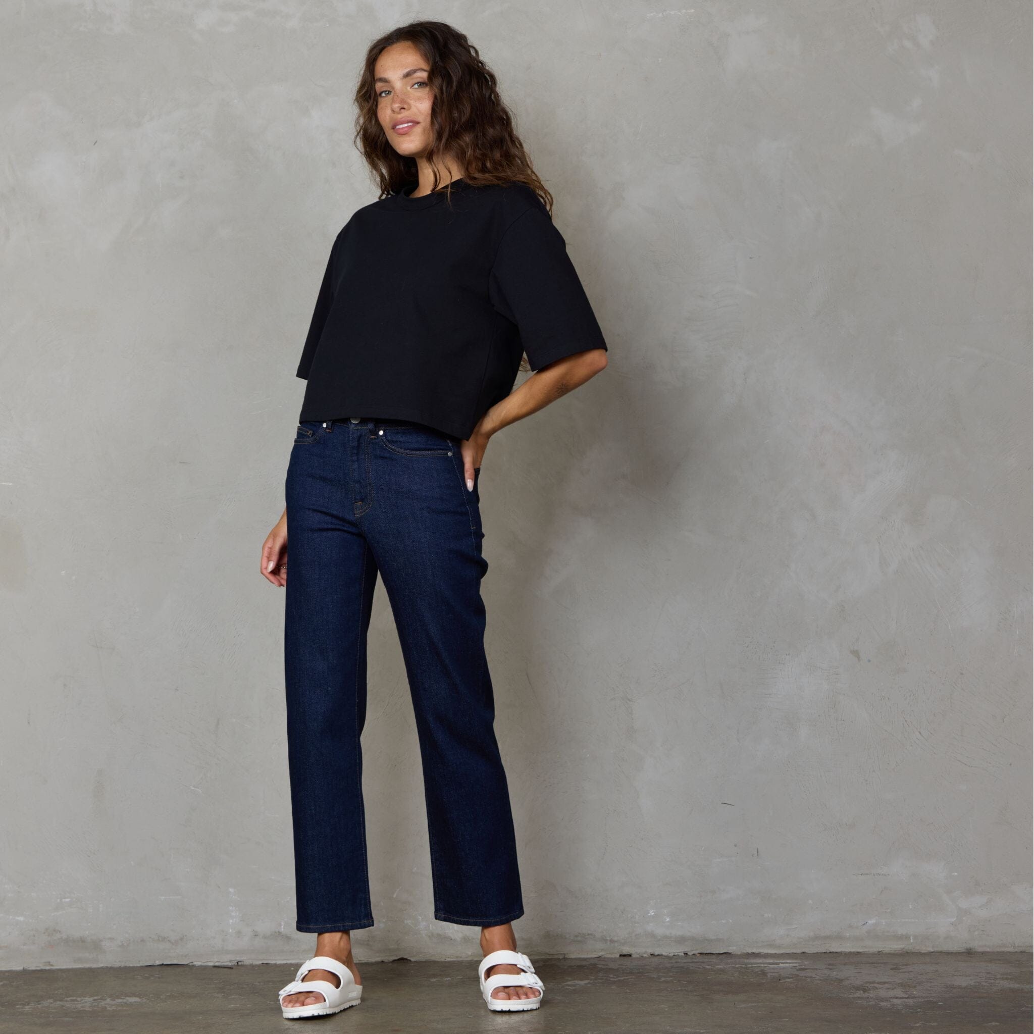 Luna Organic Cotton Cropped Tee Black Tee Shirt Organic Crew 