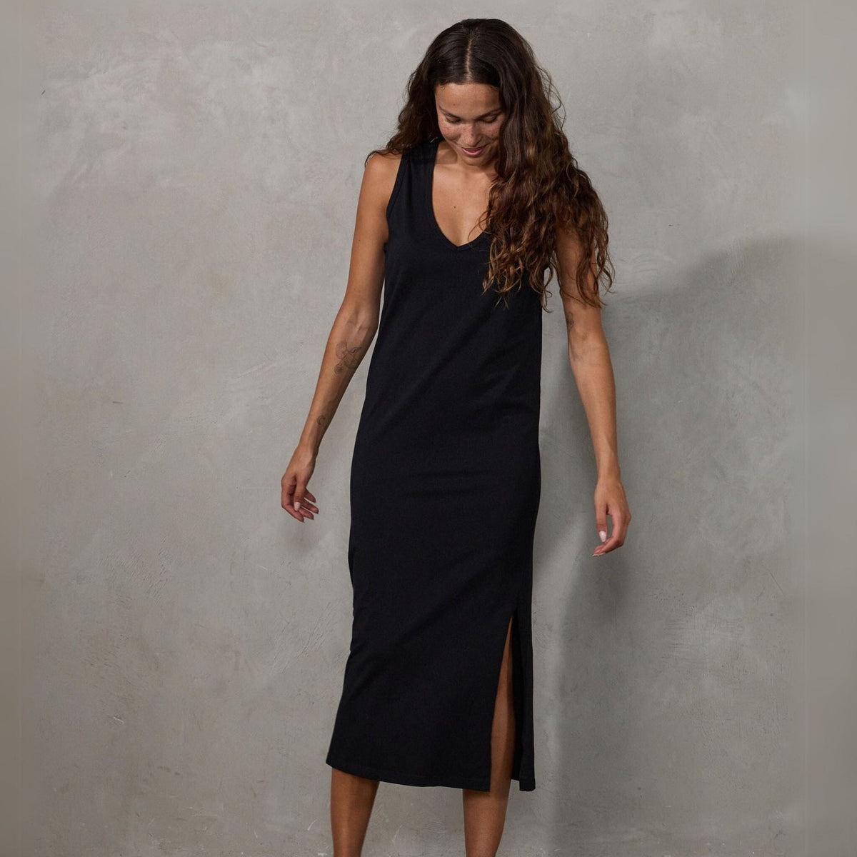 Vie Dress Black dress Organic Crew 
