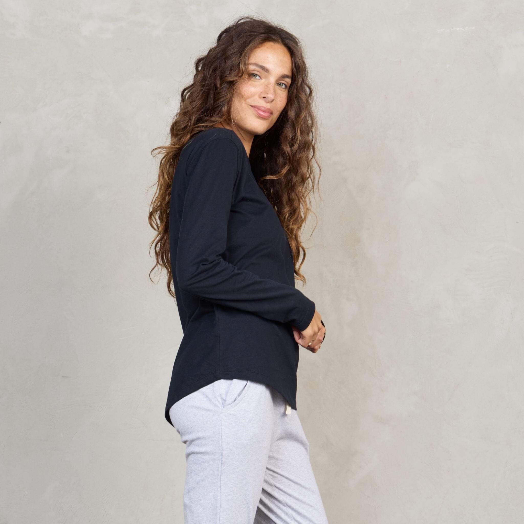 Lily Organic Cotton Long Sleeve Tee Black l/s tee Organic Crew 