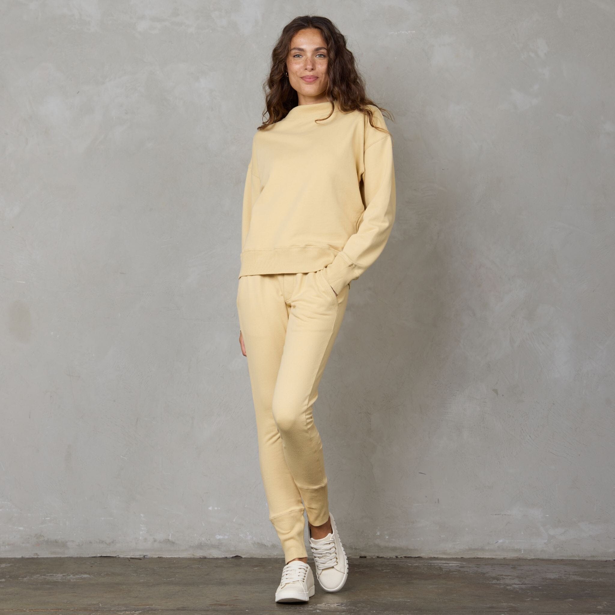 Easy Sweat Butter Sweater Organic Crew 