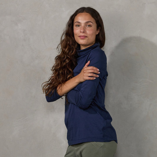 Luna Skivvy Navy skivvy Organic Crew 