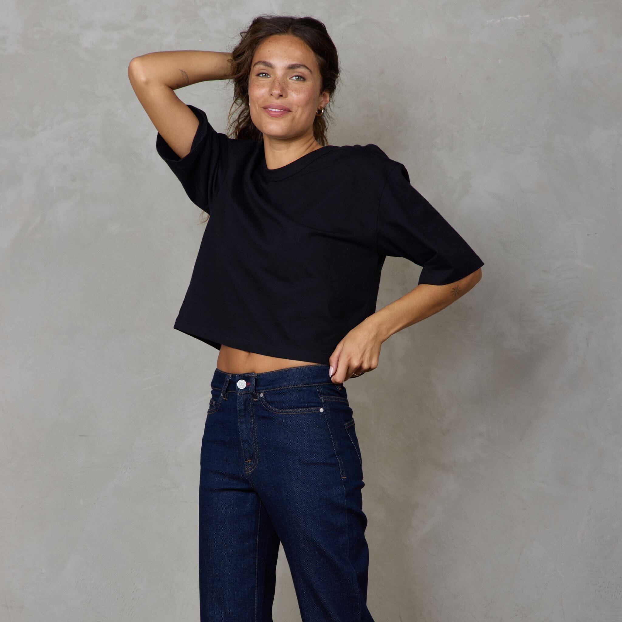 Luna Organic Cotton Cropped Tee Black Tee Shirt Organic Crew 