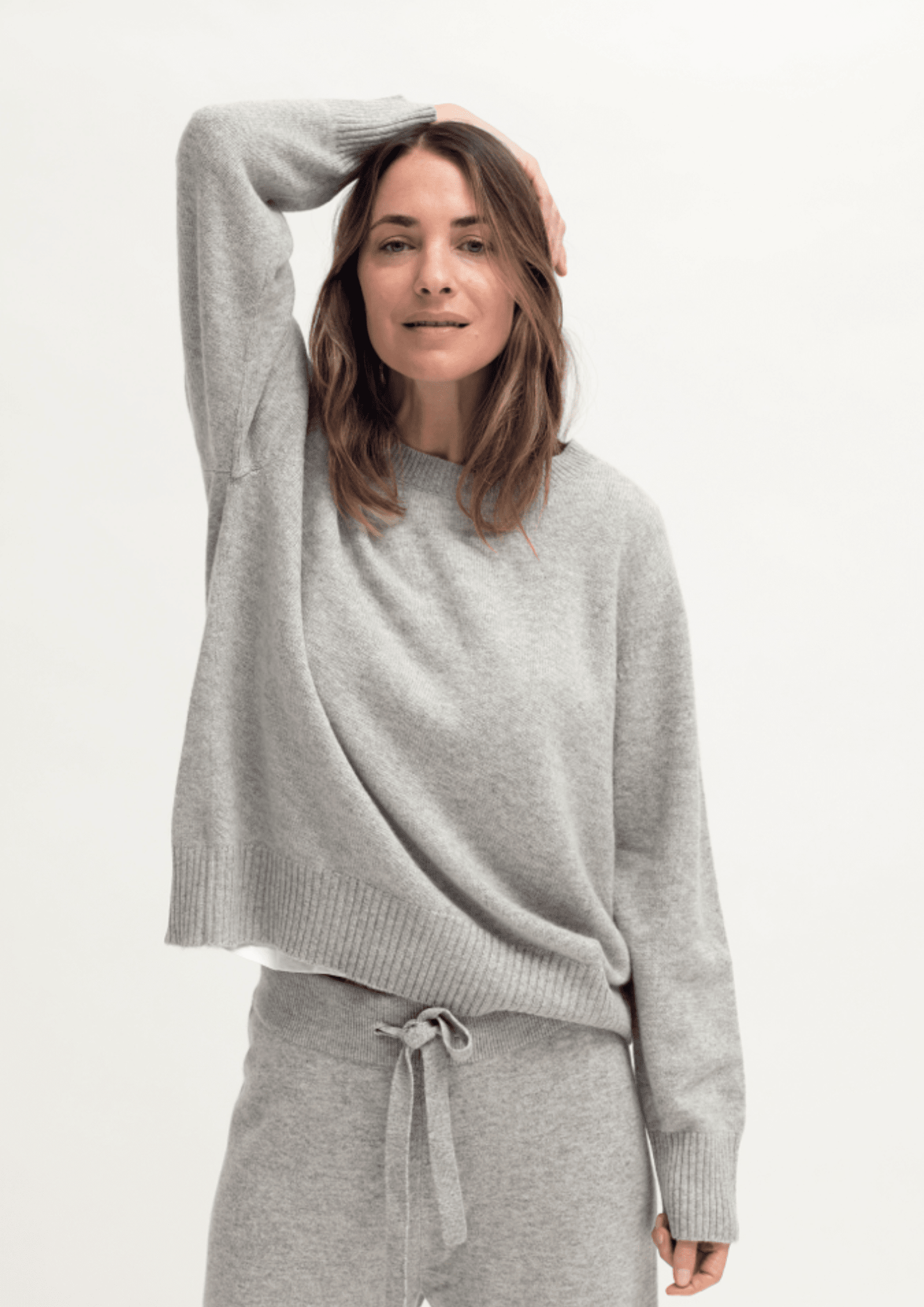 Grey cashmere 2025 sweater womens