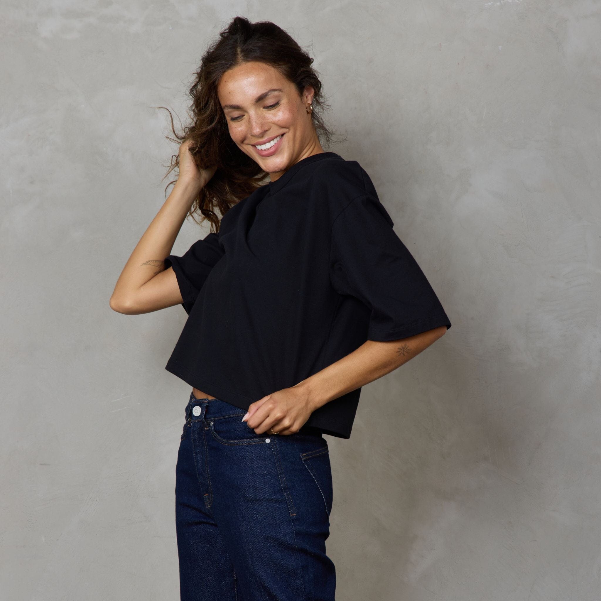 Luna Organic Cotton Cropped Tee Black Tee Shirt Organic Crew 