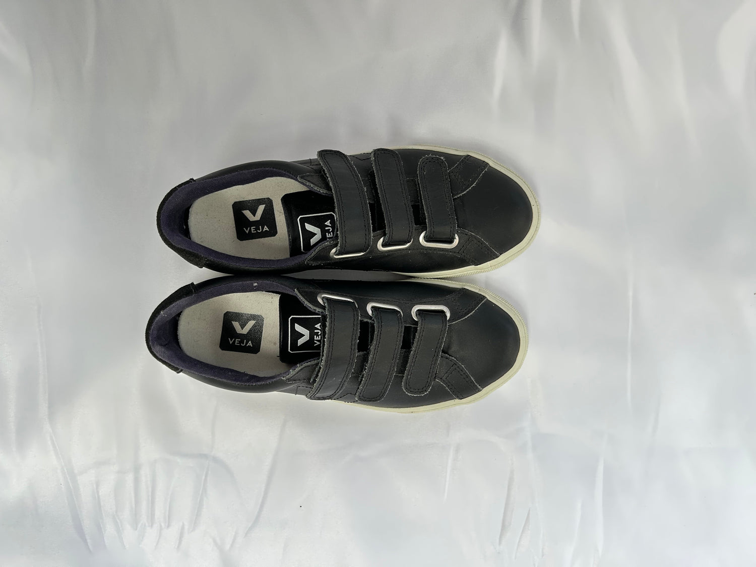 Copy of Veja Recife Chromefree Leather Black shoes Organic Crew 